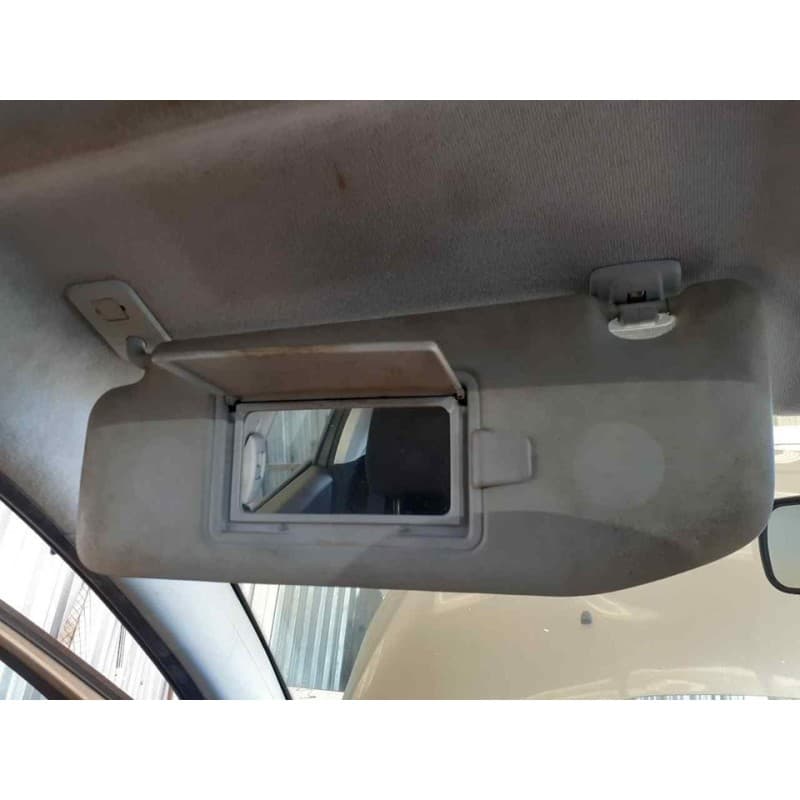 Recambio de parasol izquierdo para peugeot 208 active referencia OEM IAM 2