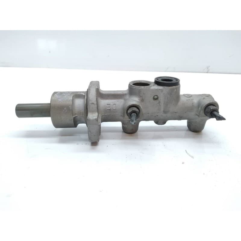 Recambio de bomba freno para seat ibiza (6l1) 1.9 tdi referencia OEM IAM X5617 - Azul 2