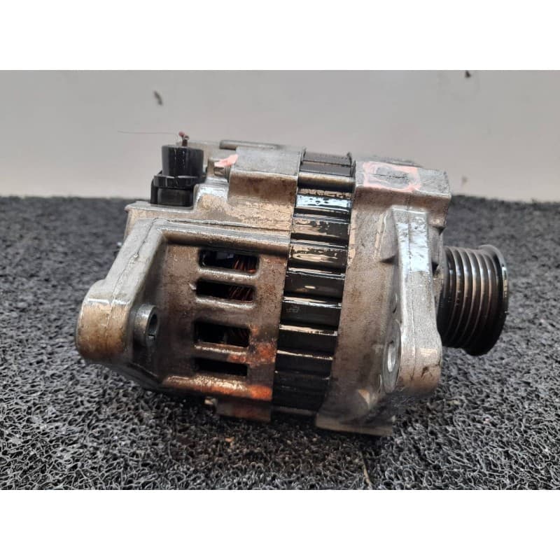Recambio de alternador para daewoo nubira berlina sx (1999) referencia OEM IAM 7