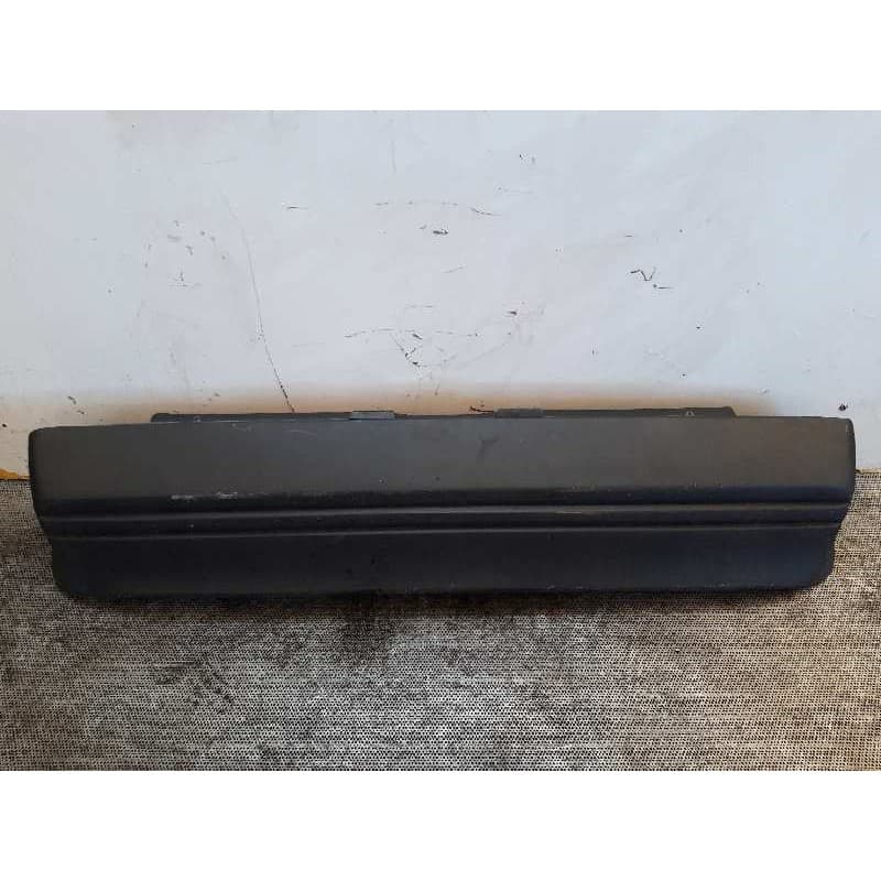Recambio de paragolpes trasero para seat ibiza gl referencia OEM IAM - Blanco