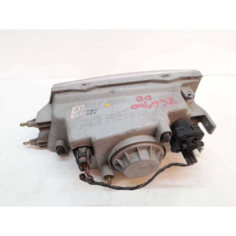 Recambio de faro derecho para kia pregio 2.5 referencia OEM IAM 9039 7499 - Blanco 2