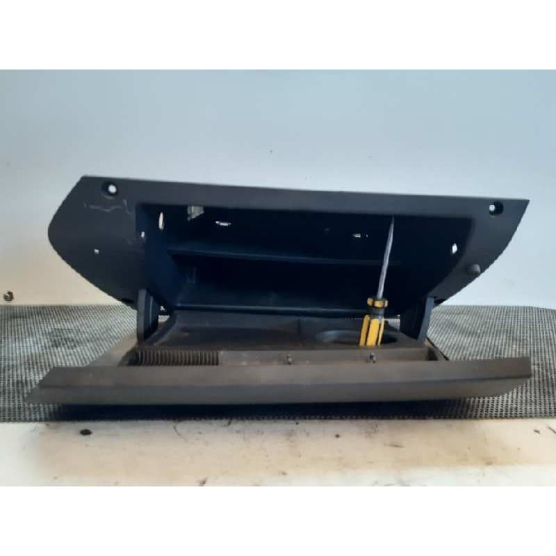 Recambio de guantera para opel astra gtc cosmo referencia OEM IAM - Negro 2