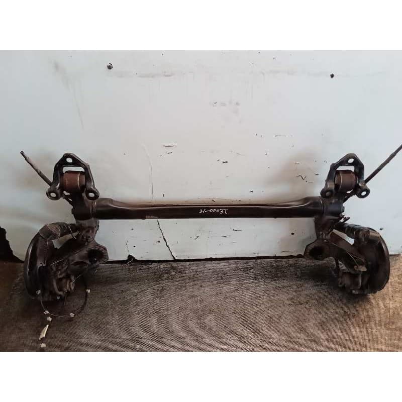 Recambio de puente trasero para opel astra h caravan enjoy referencia OEM IAM - Amarillo