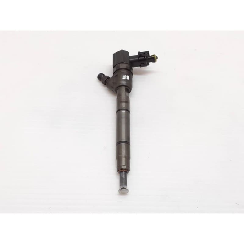 Recambio de inyector para kia sportage drive 4x2 referencia OEM IAM 0445110411