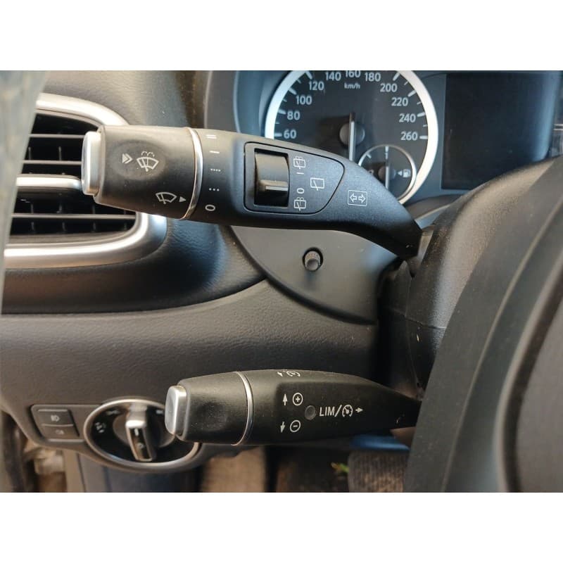 Recambio de mando multifuncion para infiniti qx30 2.2 d awd referencia OEM IAM - Negro
