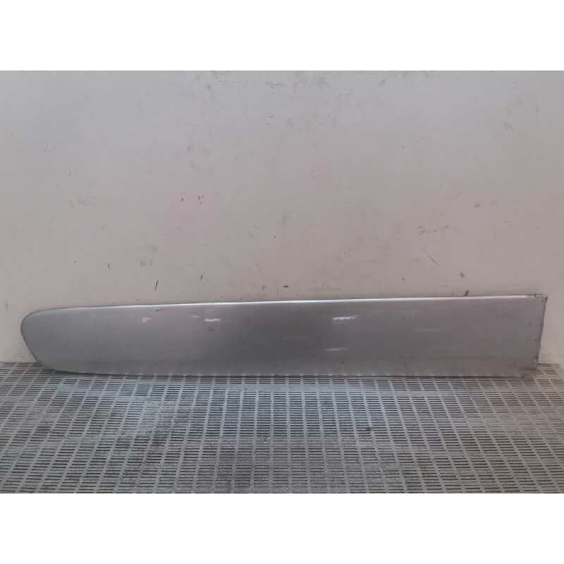 Recambio de moldura para toyota rav 4 (a2) 1.8 16v cat referencia OEM IAM - Gris