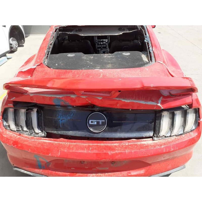 Recambio de aleron trasero para ford mustang gt referencia OEM IAM - Rojo