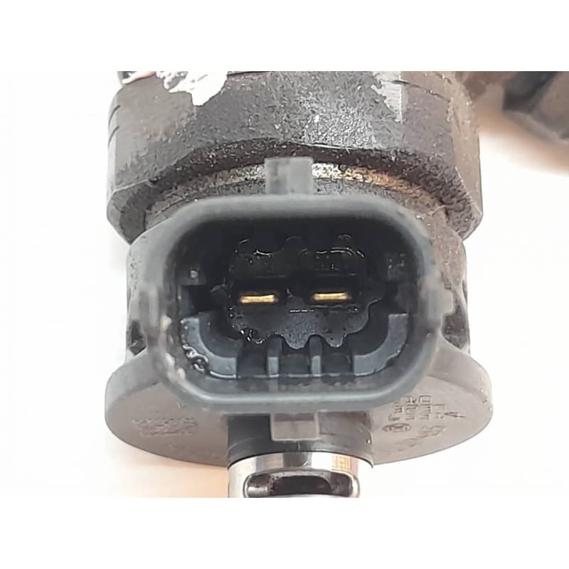 Recambio de inyector para renault kangoo emotion referencia OEM IAM H8201108033 - Blanco 3