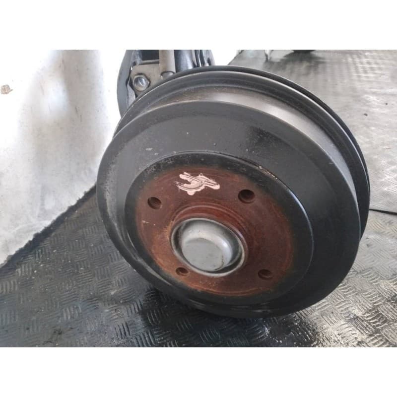 Recambio de puente trasero para citroën c3 attraction referencia OEM IAM - Blanco 3