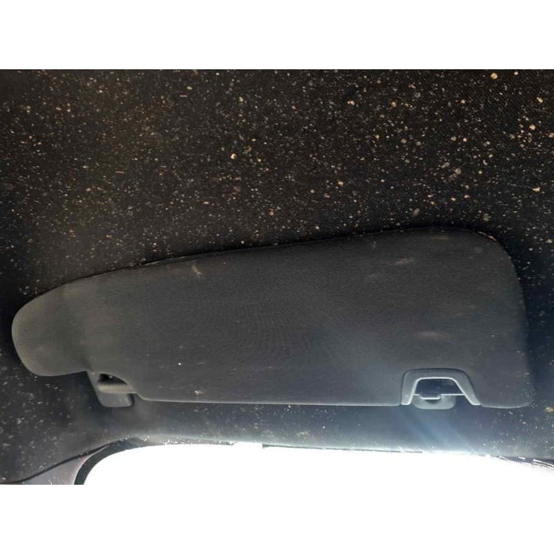 Recambio de parasol izquierdo para ford mustang gt referencia OEM IAM - Rojo