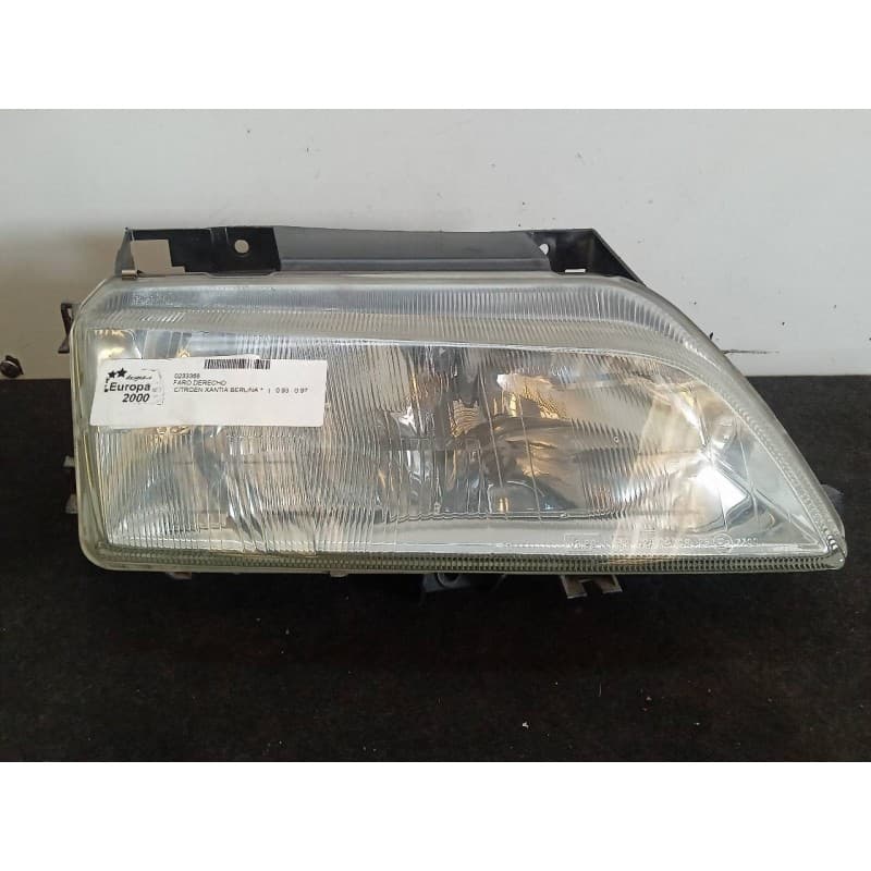 Recambio de faro derecho para citroën xantia berlina referencia OEM IAM  124469