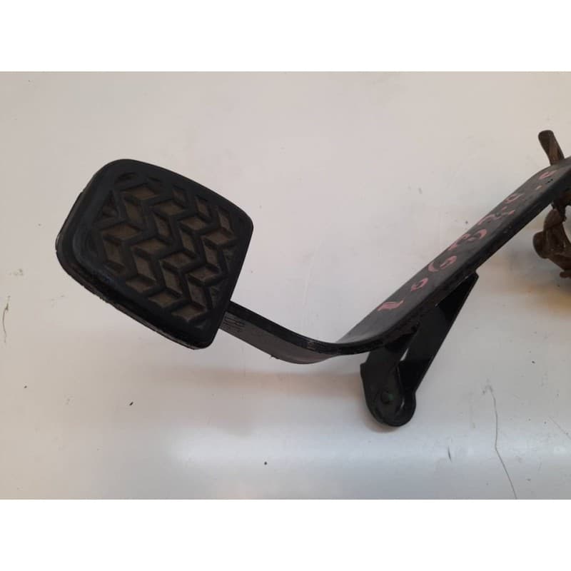 Recambio de pedal freno para toyota rav 4 (a2) 1.8 16v cat referencia OEM IAM - Gris 2
