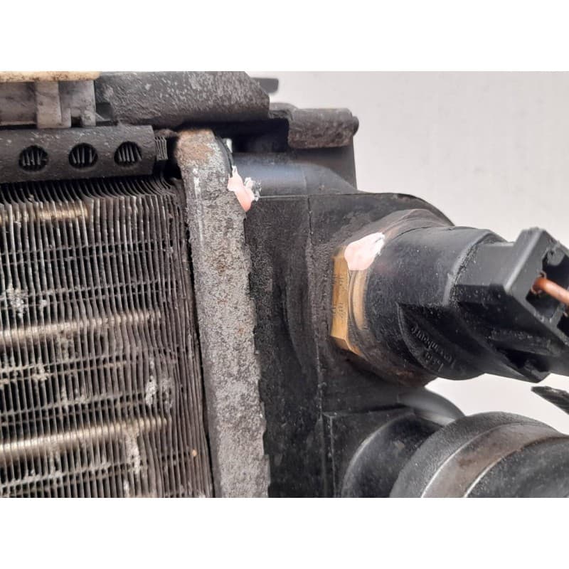 Recambio de radiador agua para audi a6 berlina (c4) 2.5 tdi referencia OEM IAM - Blanco 2