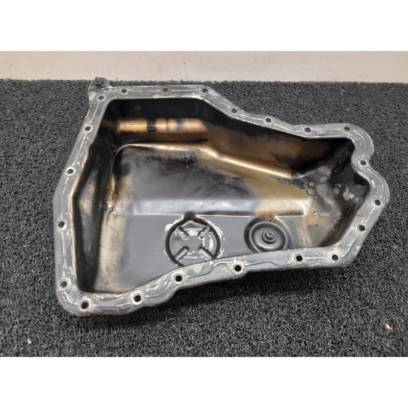 Recambio de carter para peugeot 3008 premium referencia OEM IAM 9681842080A