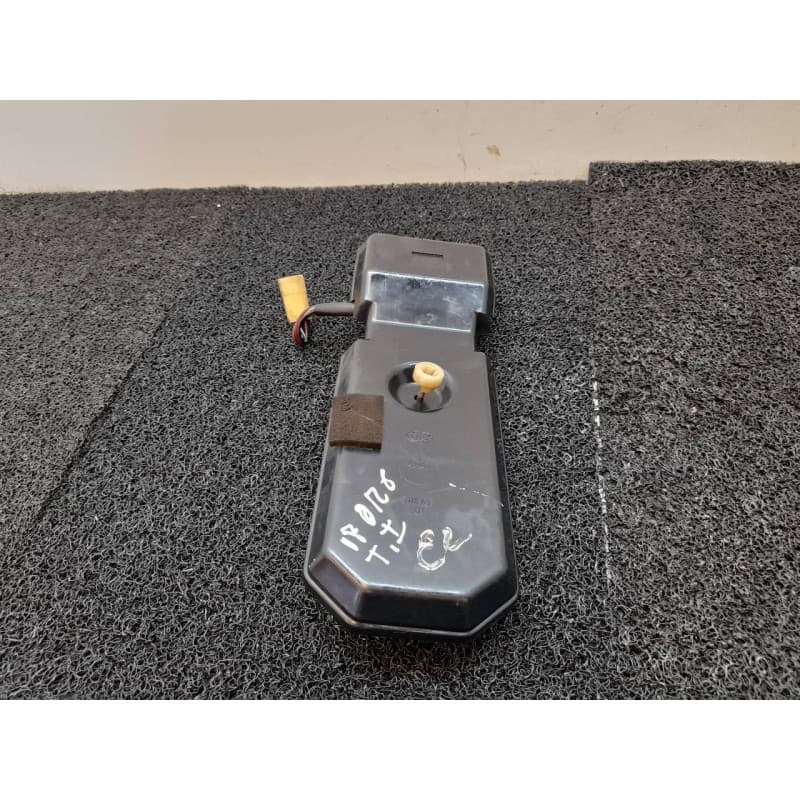 Recambio de portalamparas para porsche 944 básico coupe referencia OEM IAM - Rojo 4