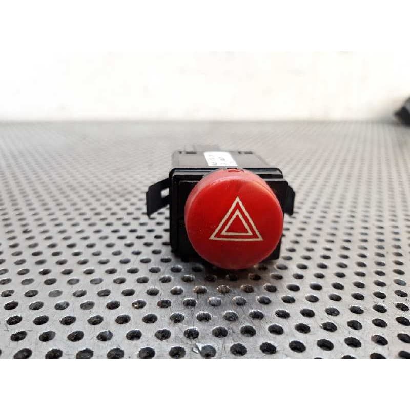 Recambio de warning para seat ibiza (6l1) sport referencia OEM IAM 6L1953235A - Rojo