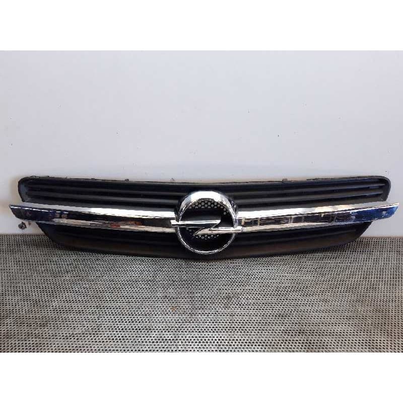 Recambio de rejilla delantera para opel meriva cosmo referencia OEM IAM - Gris
