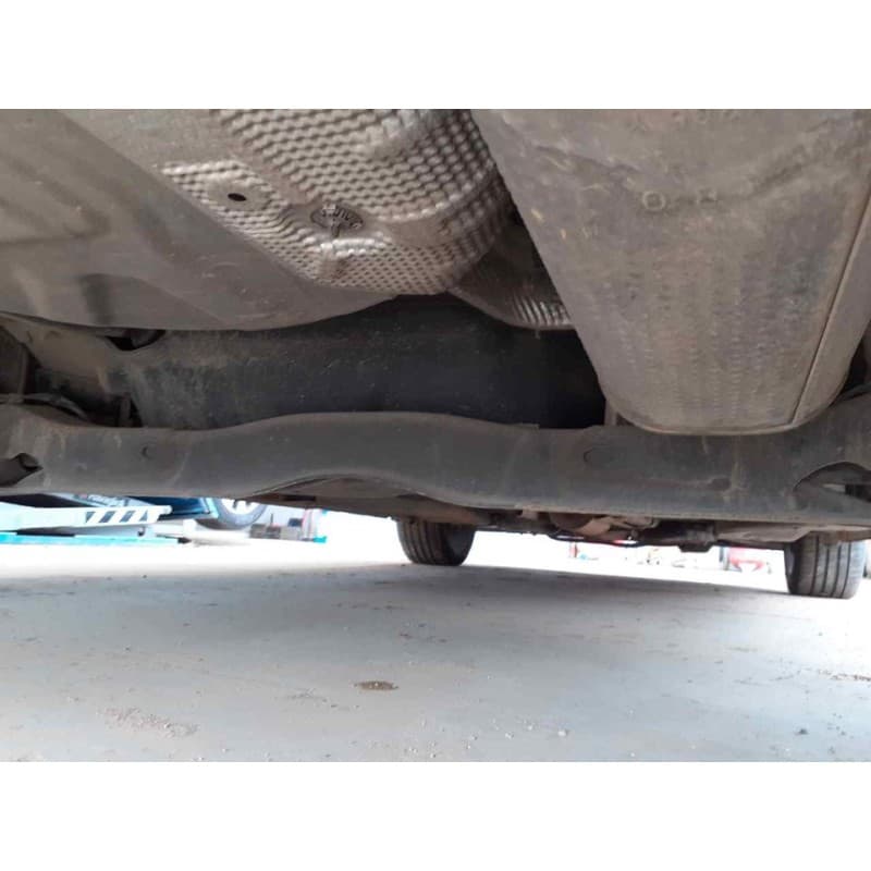 Recambio de puente trasero para citroën c3 exclusive referencia OEM IAM - Gris 2