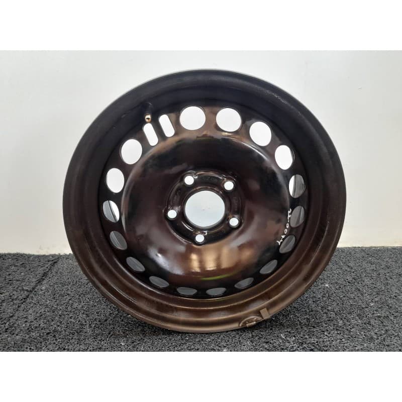 Recambio de llanta para opel meriva b essentia referencia OEM IAM ET35 2150168 - Rojo
