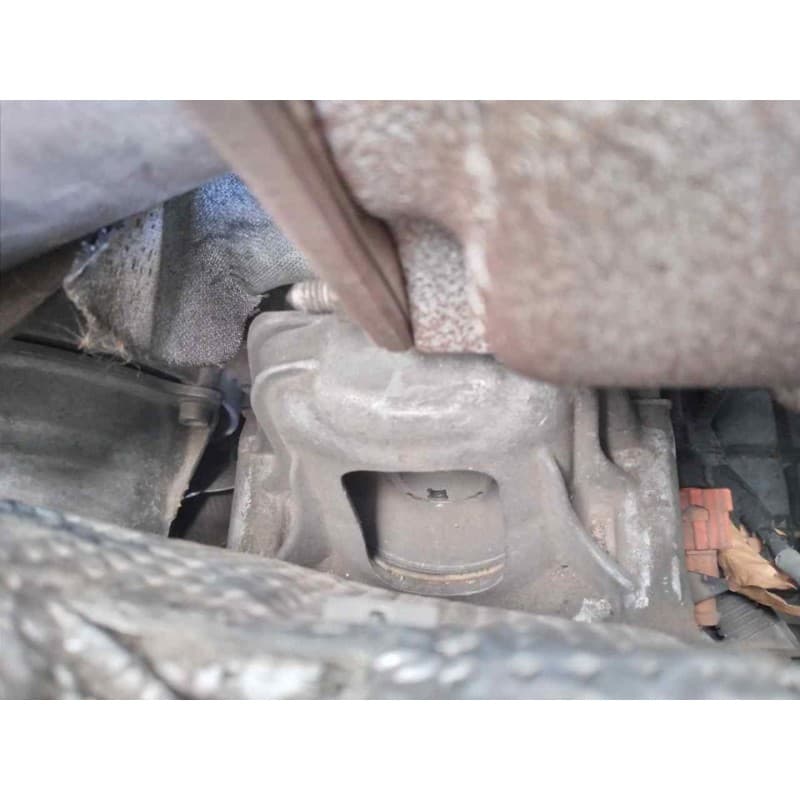 Recambio de soporte motor derecho para audi a4 ber. (b8) e referencia OEM IAM - Blanco