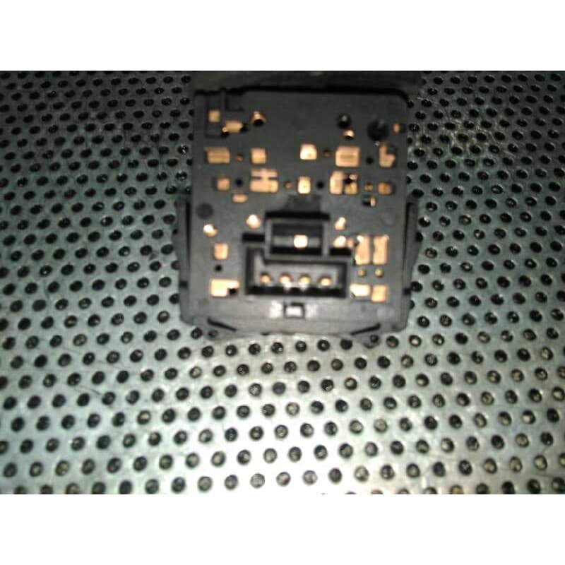 Recambio de mando luces para opel combo (corsa c) familiar referencia OEM IAM 2