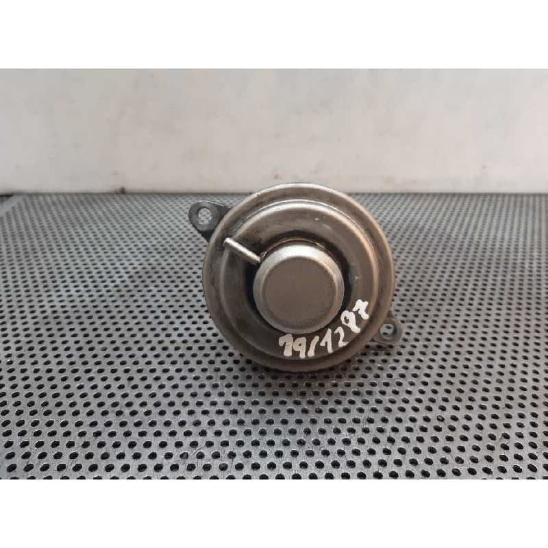 Recambio de valvula egr para opel astra g berlina comfort referencia OEM IAM - Blanco