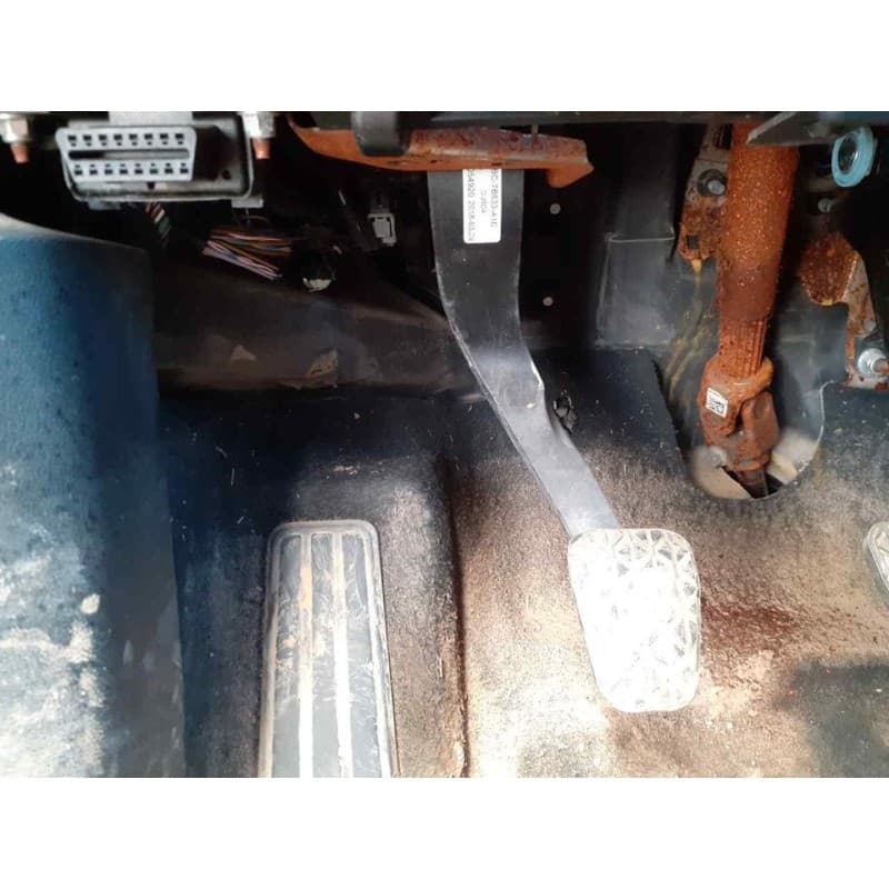 Recambio de pedal embrague para ford fiesta (ce1) trend referencia OEM IAM