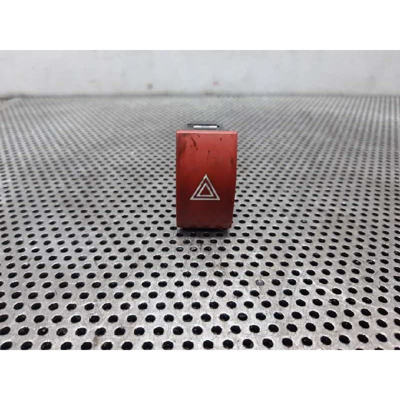 Recambio de warning para kia picanto 1.1 ex referencia OEM IAM - Rojo