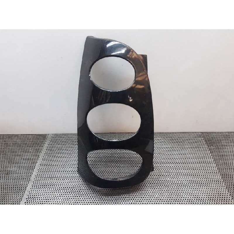 Recambio de molduras traseras para smart coupe básico (37kw) referencia OEM IAM - Negro