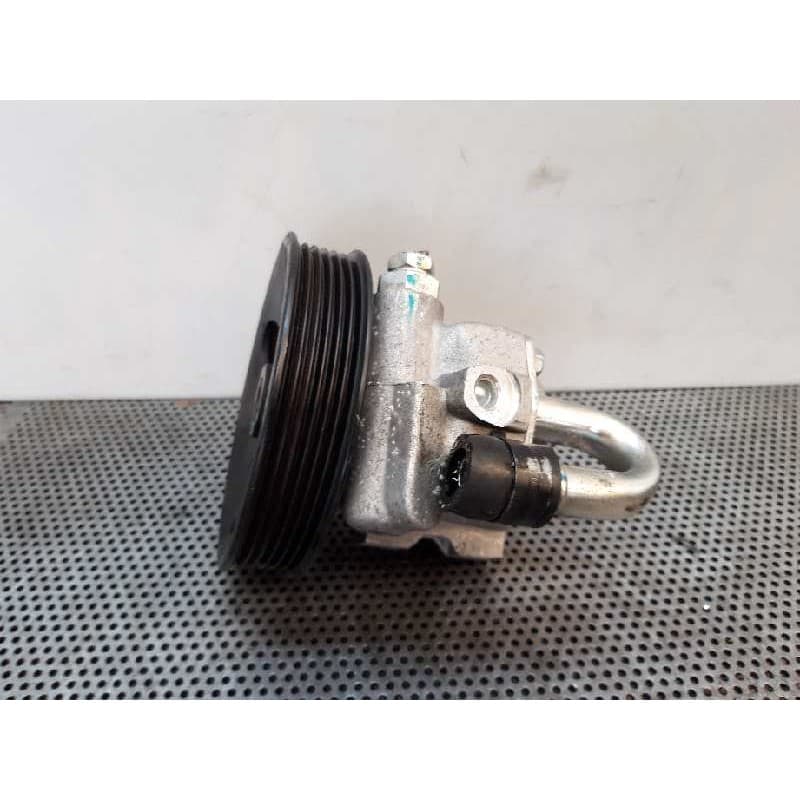 Recambio de bomba direccion para chevrolet aveo lt referencia OEM IAM 2437A2 - Negro