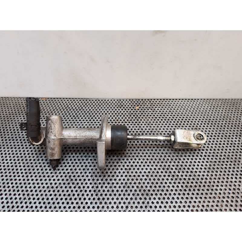 Recambio de bomba embrague para chevrolet aveo lt referencia OEM IAM - Negro 2