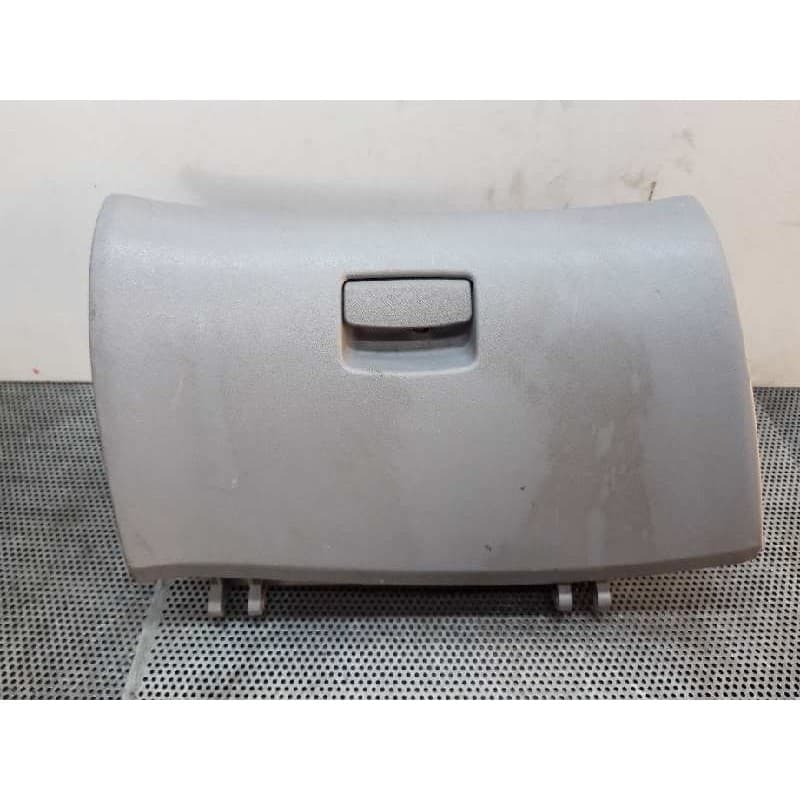 Recambio de guantera para kia picanto 1.1 ex referencia OEM IAM - Rojo