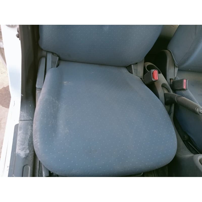 Recambio de asiento delantero derecho para peugeot ion basis referencia OEM IAM - Blanco