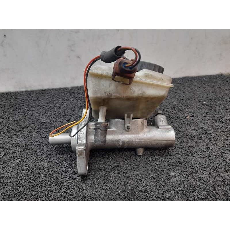 Recambio de bomba freno para volvo v70 familiar d5 referencia OEM IAM 8646007 - Azul