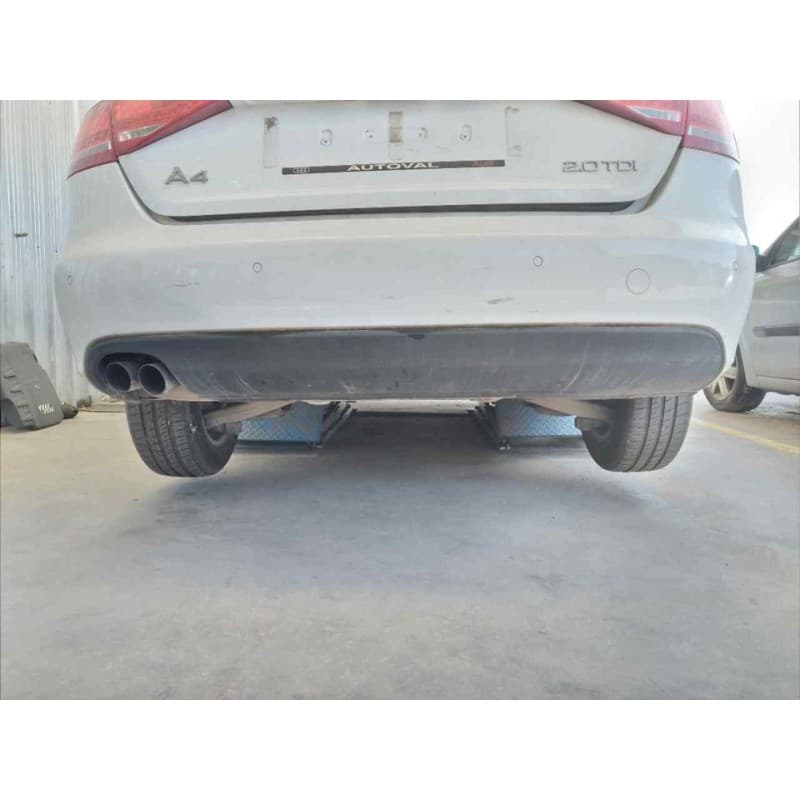 Recambio de paragolpes trasero para audi a4 ber. (b8) e referencia OEM IAM - Blanco 5