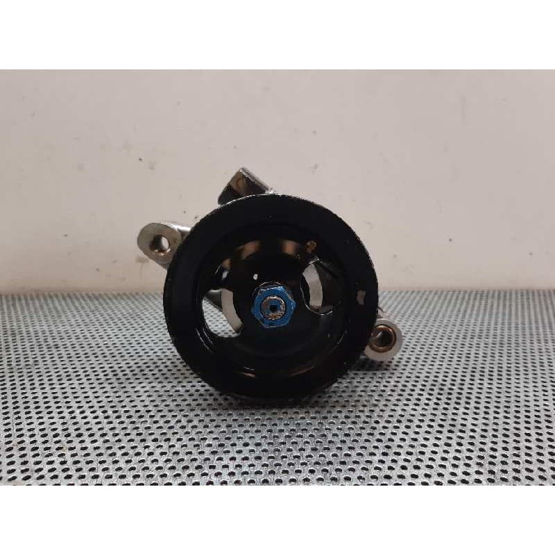 Recambio de bomba direccion para hyundai coupe (j2) referencia OEM IAM YST5 34005 2
