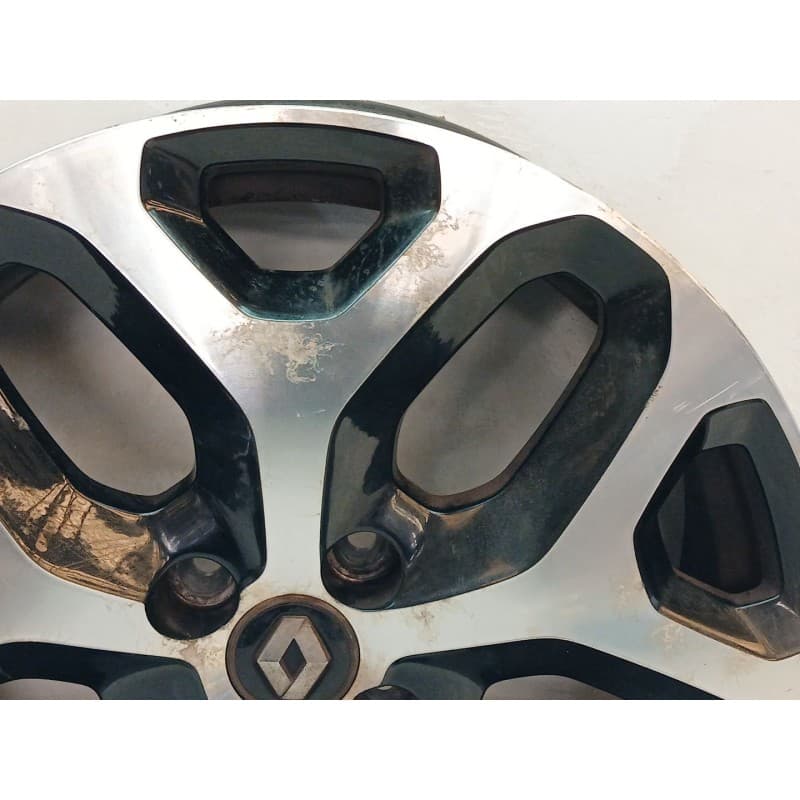 Recambio de llanta para renault captur limited referencia OEM IAM 403005152R - Blanco 3