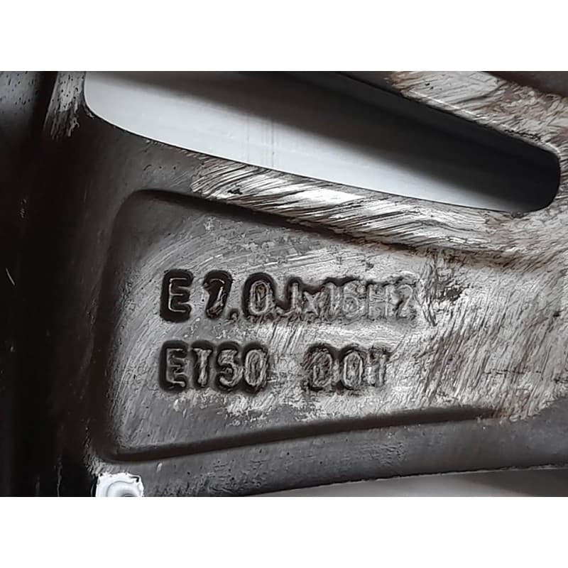 Recambio de llanta para ford c-max trend referencia OEM IAM ET50 - Blanco 2