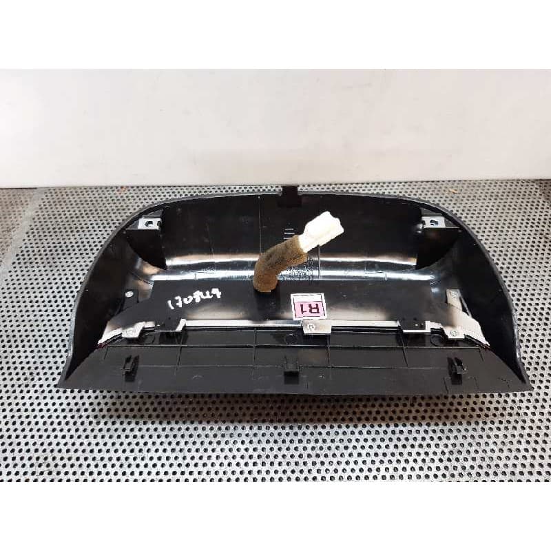 Recambio de luz central de freno para chevrolet aveo lt referencia OEM IAM - Negro 3