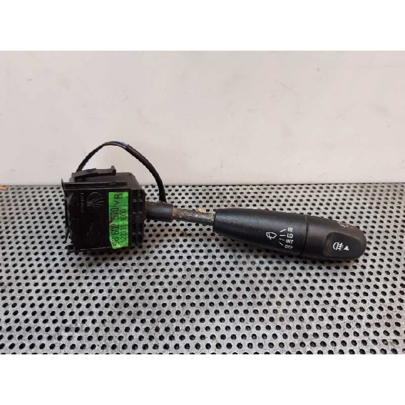 Recambio de mando limpia para chevrolet aveo lt referencia OEM IAM 96602570 - Negro