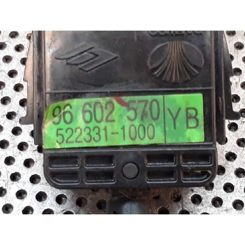 Recambio de mando limpia para chevrolet aveo lt referencia OEM IAM 96602570 - Negro 4