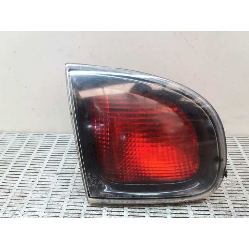 Recambio de piloto trasero izquierdo para daewoo lanos 1.3 referencia OEM IAM - Rojo