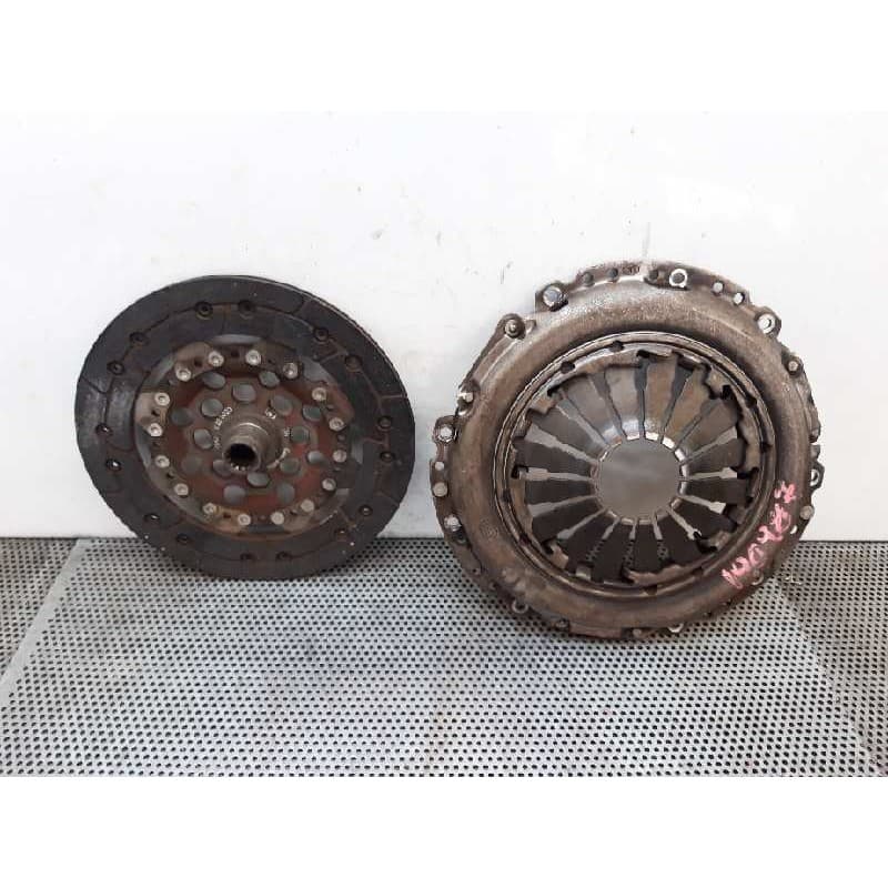 Recambio de kit embrague para opel corsa c cosmo referencia OEM IAM 9223223 - Negro