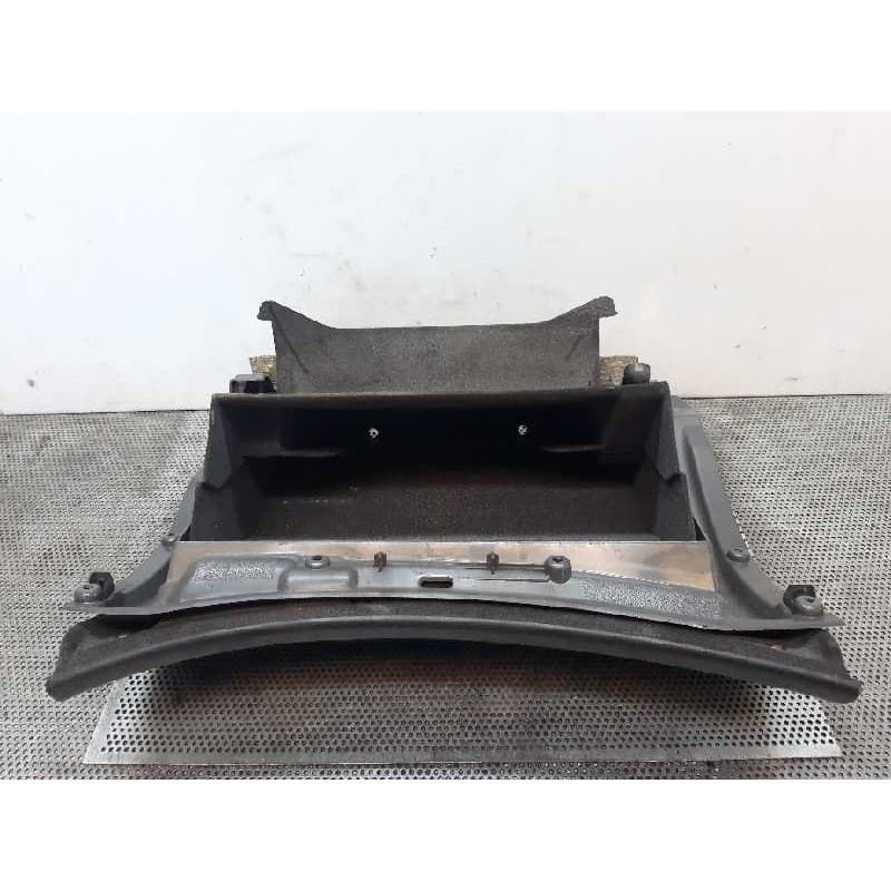 Recambio de guantera para volvo s80 berlina d5 referencia OEM IAM 3