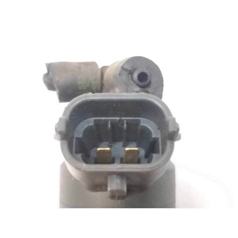 Recambio de inyector para peugeot 207 sport referencia OEM IAM 0445110252  BOSCH - Blanco 3