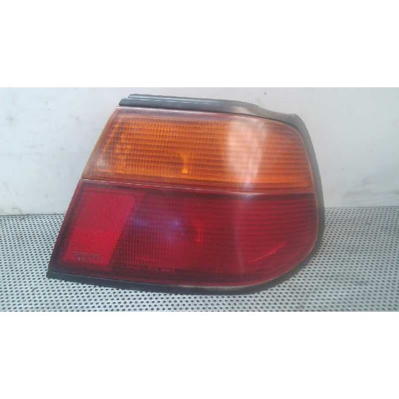 Recambio de piloto trasero derecho para nissan almera (n15) sr referencia OEM IAM - Rojo