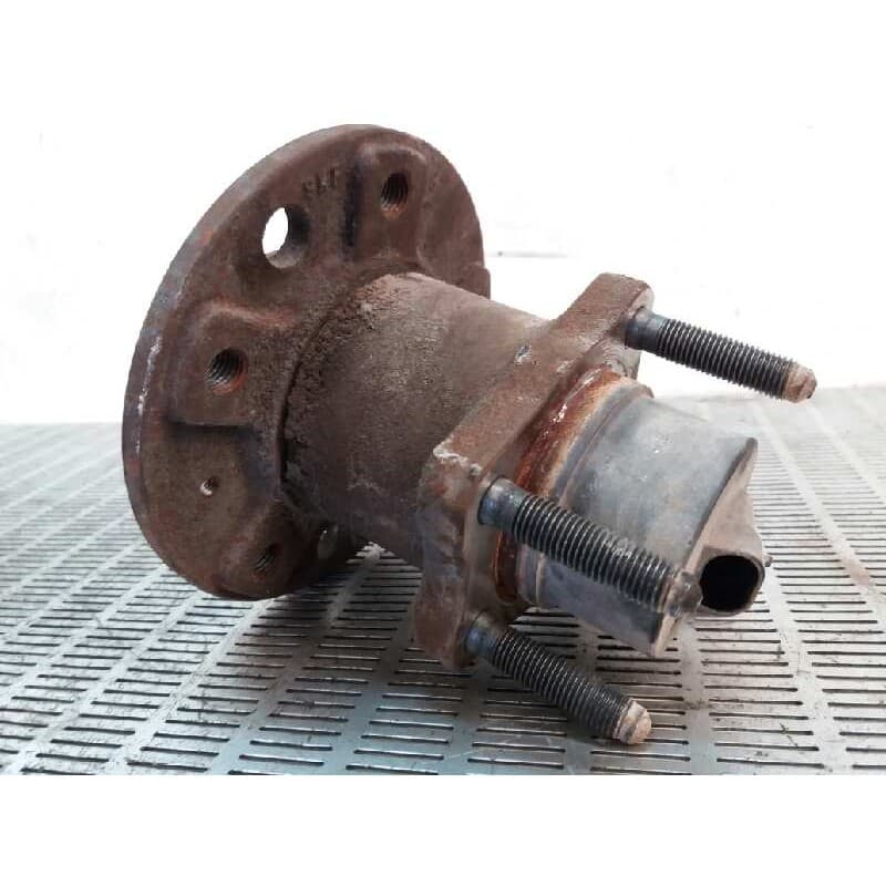 Recambio de buje trasero para opel zafira a 2.0 dti referencia OEM IAM - Azul 2
