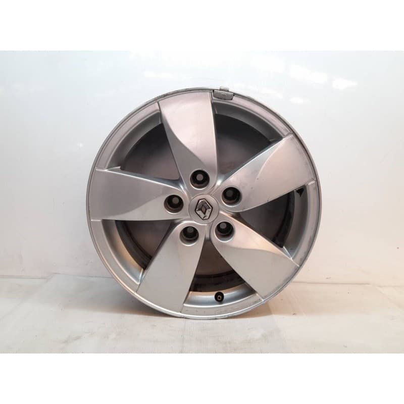 Recambio de llanta para renault fluence dynamique referencia OEM IAM 403000064R - Blanco