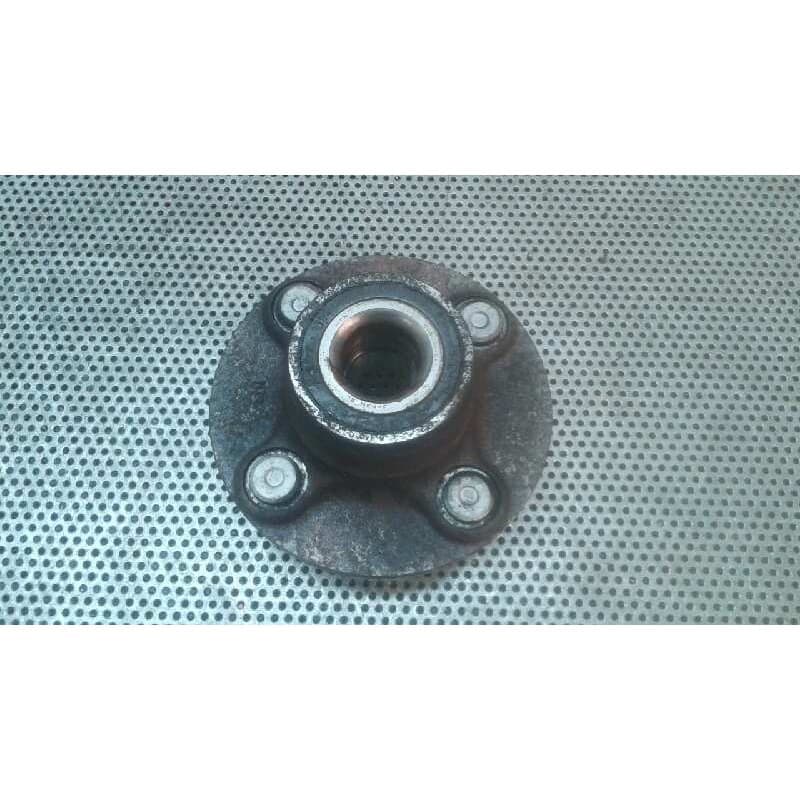Recambio de buje trasero para nissan almera (n15) sr referencia OEM IAM - Rojo 2