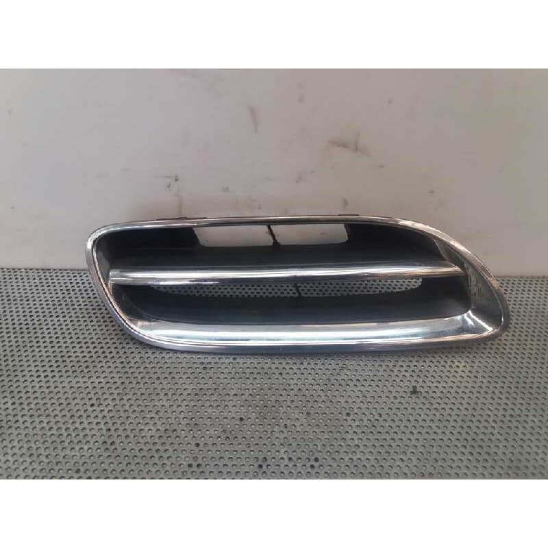 Recambio de rejilla delantera para nissan micra (k11) gx referencia OEM IAM